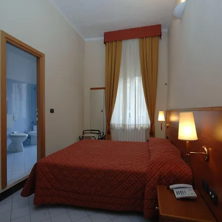 By Hotel 3*