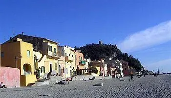 By 3* Finale Ligure