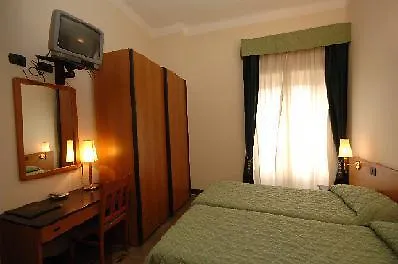 By Hotel 3*